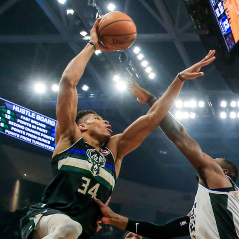 antetokounmpo-giannis8