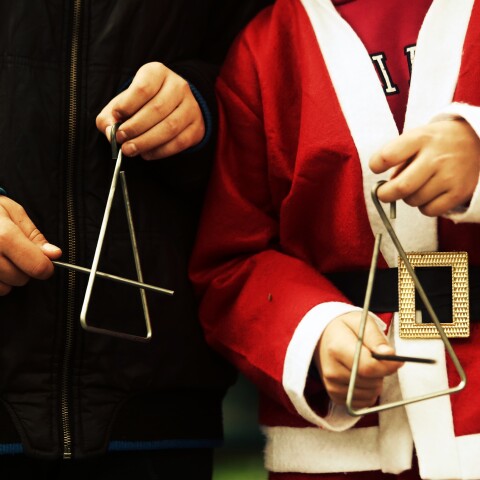 Ta Kalanta Ton Epoxon Tis Athootitas.jpg