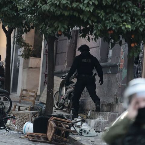 Αστυνομική επιχείρηση εκκένωσης κατάληψης στο Κουκάκι © INTIME NEWS/ΛΙΑΚΟΣ ΓΙΑΝΝΗΣ