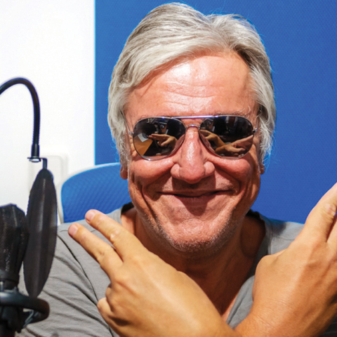 O Stefanos Tsitsopoulos Dialegei Ta 10 Kalytera Tragoudia Tou 2019.jpg