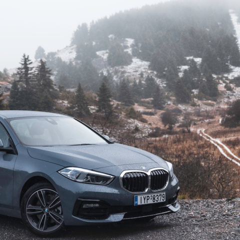 ανακαλύψετε την Ελλάδα μαζί με τη νέα BMW Σειρά 1