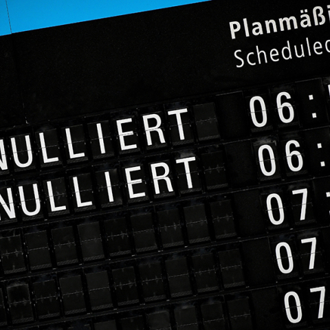 Ακυρώνονται πτήσεις λόγω απεργίας