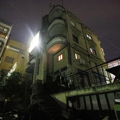 Νεκρός, δεμένος χειροπόδαρα, σε υπόγειο πολυκατοικίας ένας 66χρονος στο Χαϊδάρι