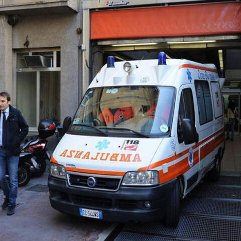italy-ambulance.jpg