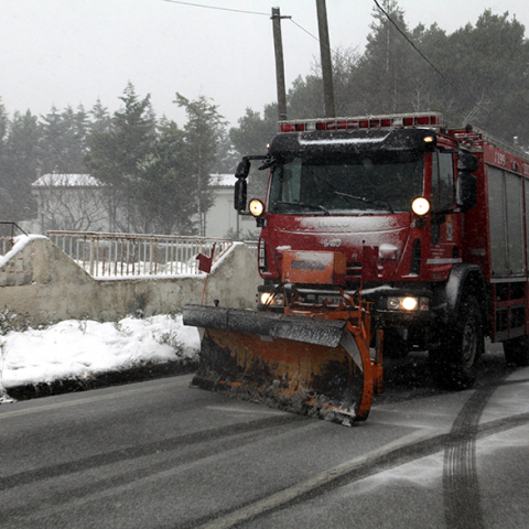 Χιονόπτωση στην Πεντέλη 