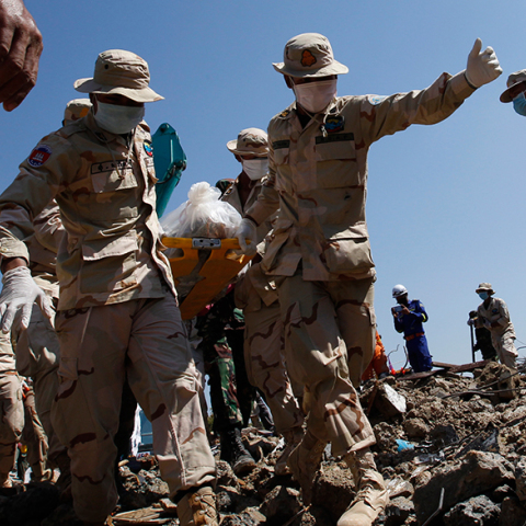 Κατέρρευσε υπό κατασκευή κτίριο στην Καμπότζη