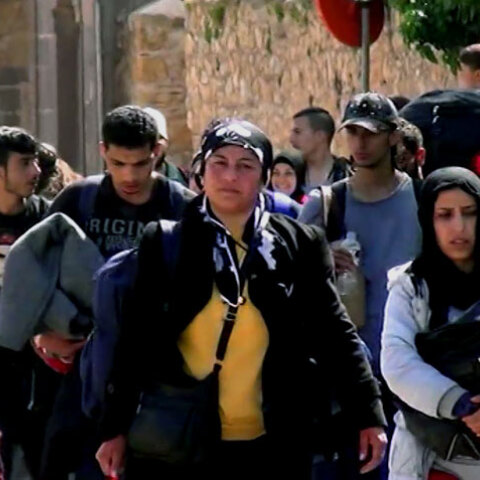 Πρόσφυγες - Μετανάστες