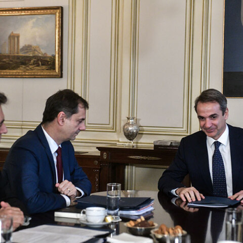 mitsotakis-tourismos13