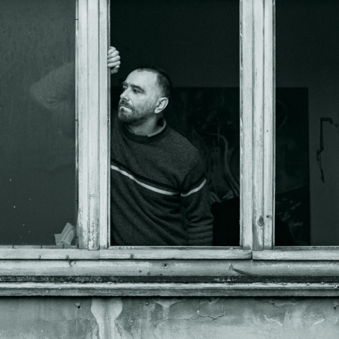 k.vita, o kosmos einai enas, ethniki luriki skini