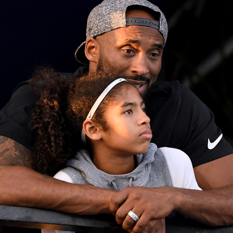 Ο Κόμπι με την κόρη του Τζίτζι 