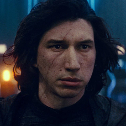 Ο Άνταμ Ντράιβερ ως Κάιλο Ρεν