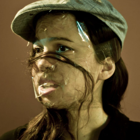 oi stratiwtes, idryma michalis kakoyiannis