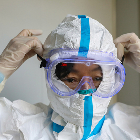 Σχεδόν 9.700 τα επιβεβαιωμένα κρούσματα στην Κίνα 