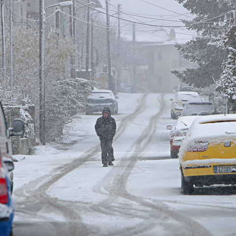 Χιόνια στα προάστια της Θεσσαλονίκης