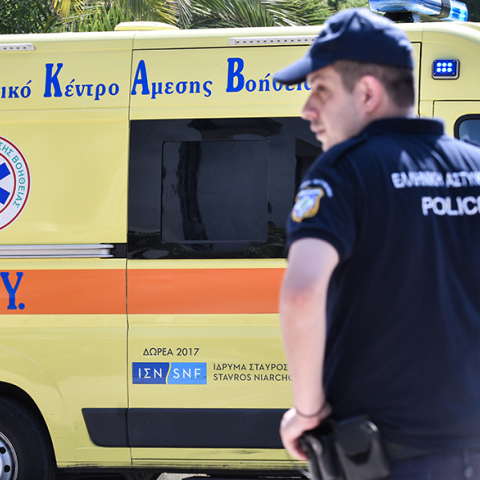 Ασθενοφόρο-ΕΚΑΒ