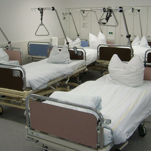 Κρεβάτια νοσοκομείου