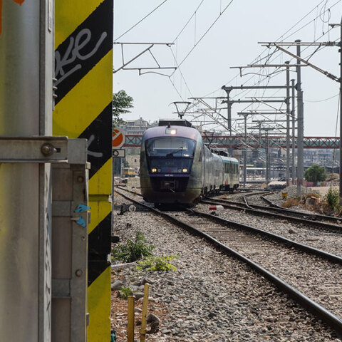 Προαστιακός