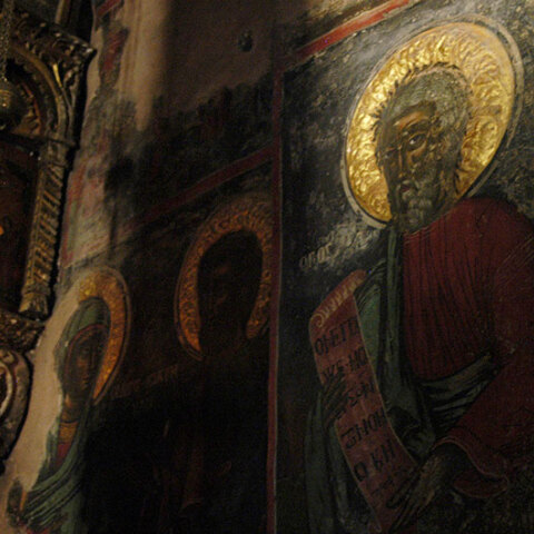 Αγιογραφίες σε ιερό ναό