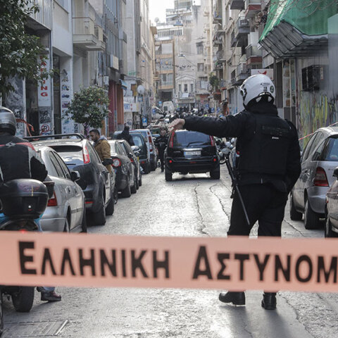 Αιματηρή συμπλοκή με έναν νεκρό στο κέντρο της Αθήνας