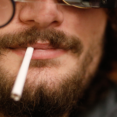 Κάπνισμα στην Ελλάδα 