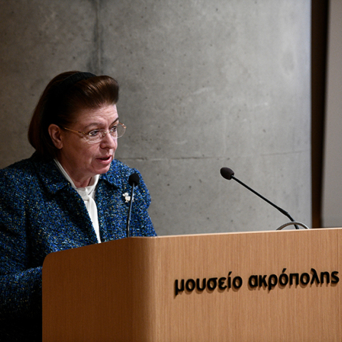 Λίνα Μενδώνη 