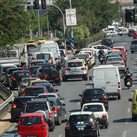 Κίνηση στην Παραλιακή