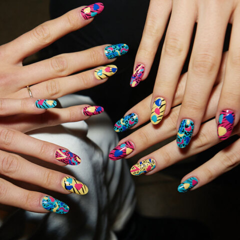 ©Instagram @misspopnails