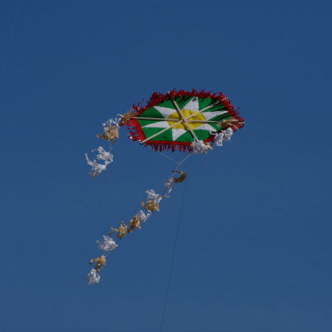 Πέταγμα χαρταετού την Καθαρά Δευτέρα