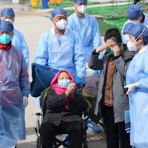 Κορωνοϊός: 98χρονη ανάρρωσε και πήρε εξιτήριο