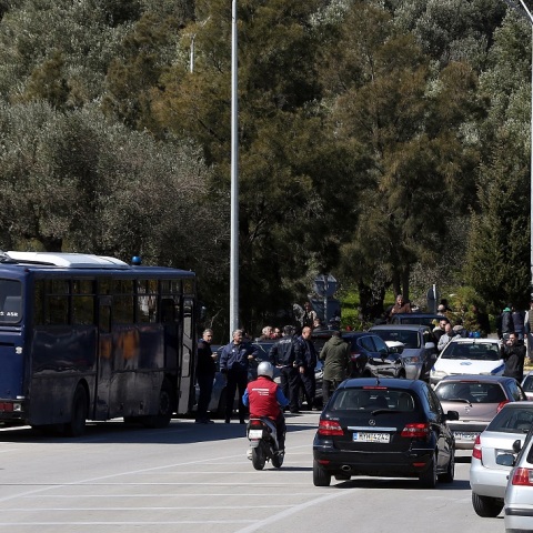 Δήμαρχος Μυτιλήνης: Να φύγουν αμέσως οι 5.000 αιτούντες άσυλο