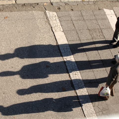 Ηλικιωμένοι συζητούν