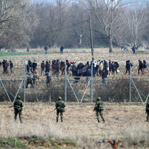 ΚΑΣΤΑΝΙΕΣ ΕΒΡΟΥ / ΠΑΡΑΤΕΤΑΓΜΕΝΕΣ ΑΣΤΥΝΟΜΙΚΕΣ ΚΑΙ ΣΤΡΑΤΙΩΤΙΚΕΣ ΔΥΝΑΜΕΙΣ ΣΤΟ ΣΥΝΟΡΙΑΚΟ ΦΡΑΧΤΗ 