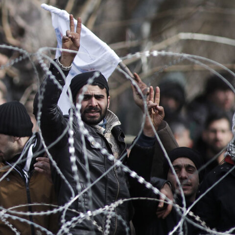 Έβρος - πρόσφυγες - μετανάστες 