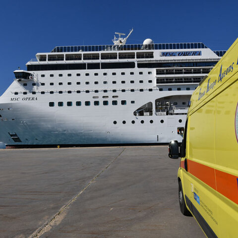 ΑΦΙΞΗ ΚΡΟΥΑΖΕΡΟΠΛΟΙΟΥ ΑΠΟ ΤΗΝ ΓΕΝΟΒΑ ΤΗΣ ΙΤΑΛΙΑΣ ΣΤΟ ΛΙΜΑΝΙ ΤΟΥ ΚΑΤΑΚΟΛΟΥ ΗΛΕΙΑΣ