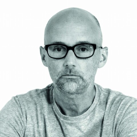 Το νέο βιβλίο του Moby