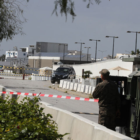 Τυνησία: Επίθεση αυτοκτονίας δίπλα στην αμερικανική πρεσβεία