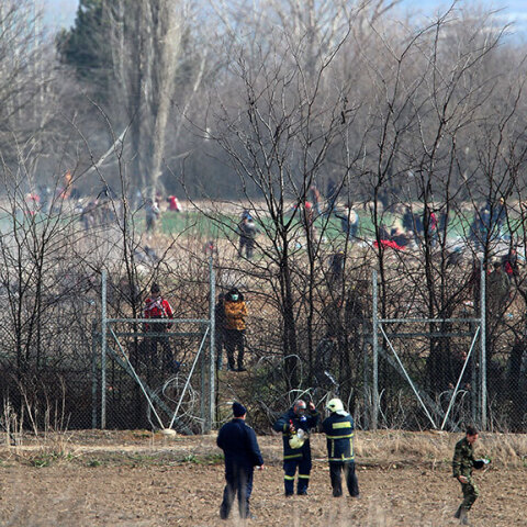 Μεταναστευτικό: Ένταση στα σύνορα του Έβρου