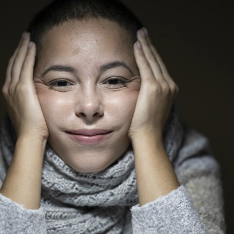 Οι λόγοι που αγγίζουμε το πρόσωπό μας