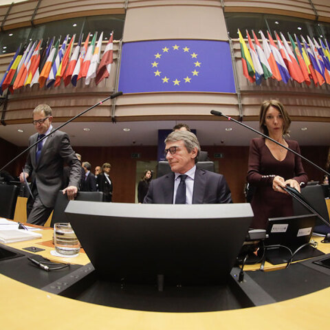 Κορωνοϊός και Ευρωπαϊκό Συμβούλιο: Στην απομόνωση ο Νταβίντ Σασόλι