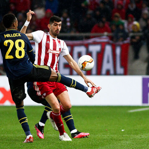 Ολυμπιακός: Η Γουλβς ζητά την αναβολή της αναμέτρησης λόγω κορωνοϊού