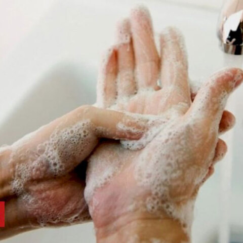 Το BBC για τον κορωνοϊό: Έτσι γίνεται το σωστό πλύσιμο χεριών σε 20 δευτερόλεπτα