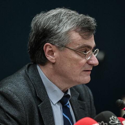 Ο λοιμωξιολόγος Σωτήρης Τσιόδρας κατά την καθημερινή ενημέρωση του κοινού για τον κορωνοϊό 