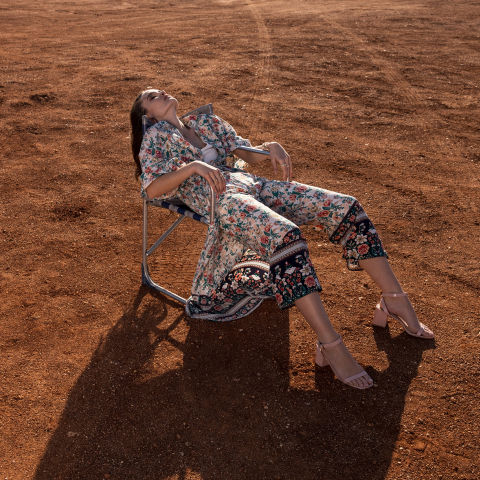 pink-woman-spring/summer-2020