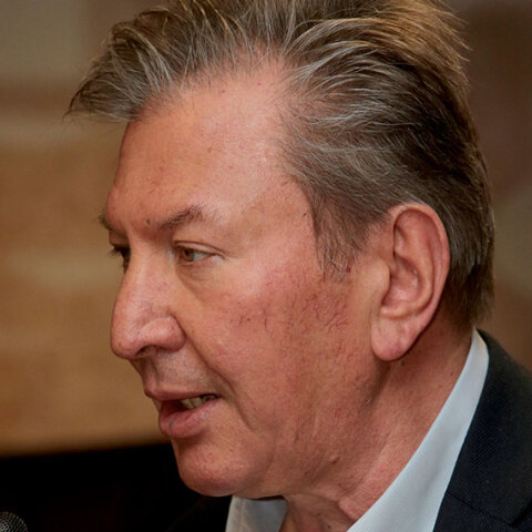 Αντώνης Καρακούσης 