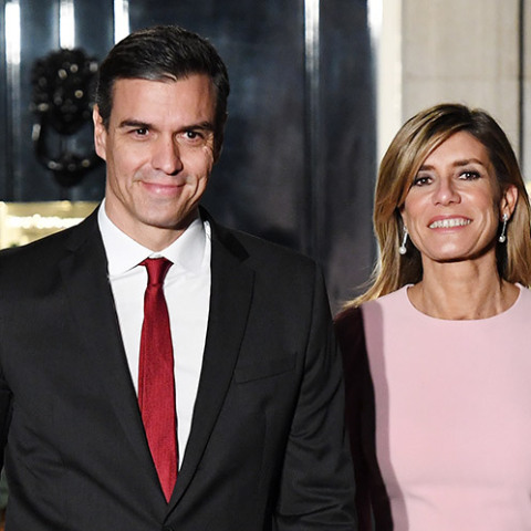 Κορωνοϊός -Πέδρο Σάντσεθ - Μπεγόνια Γκόμεθ 