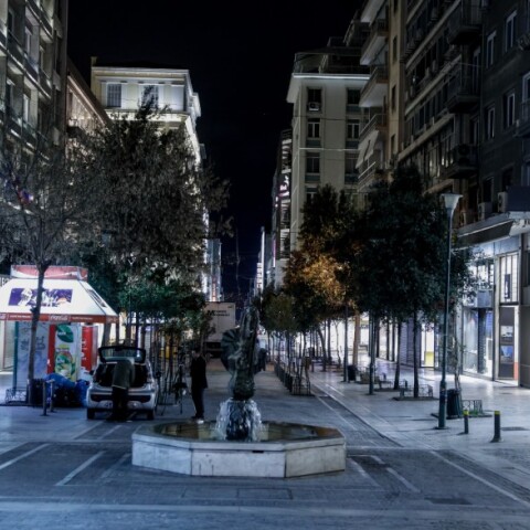 Καταστήματα κορωνοϊός