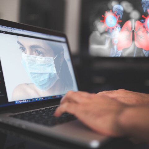 Κορωνοϊός - Ιταλία- Τηλεεργασία 