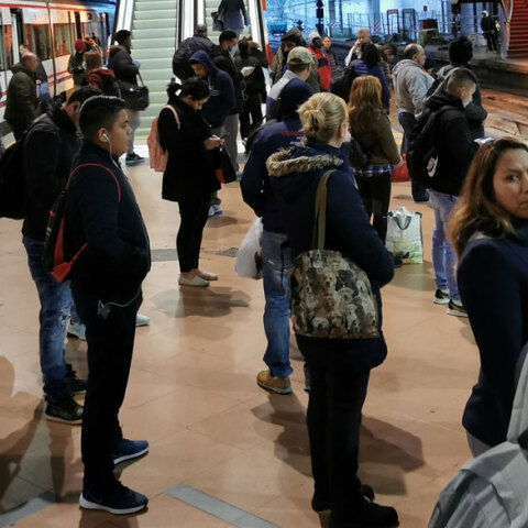 Ισπανία: Γεμάτα τα βαγόνια του Μετρό στη Μαδρίτη παρά τα έκτακτα μέτρα για τον κορωνοϊό