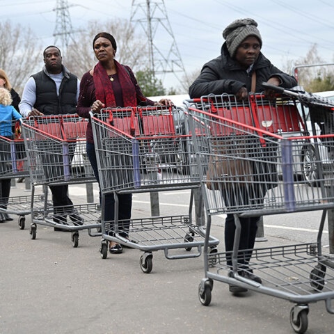 Κορωνοϊός στη Βρετανία