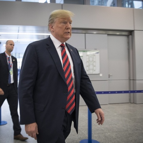 ΚορωνοΪός: Ο Τραμπ θα ανακοινώση μια πληροφορία για την Ομοσπονδιακή Υπηρεσία Τροφίμων και Φαρμάκων 